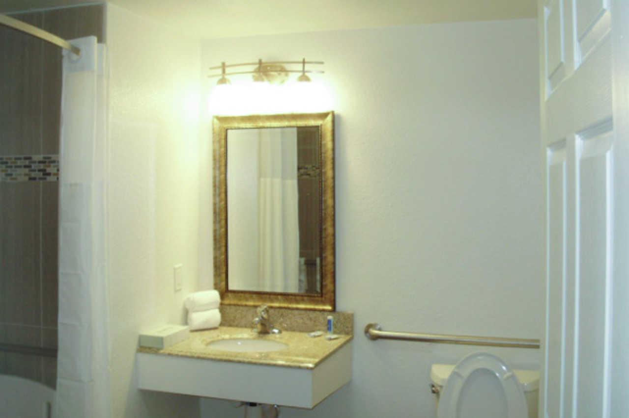 Rodeway Inn Middleboro-Plymouth Ngoại thất bức ảnh