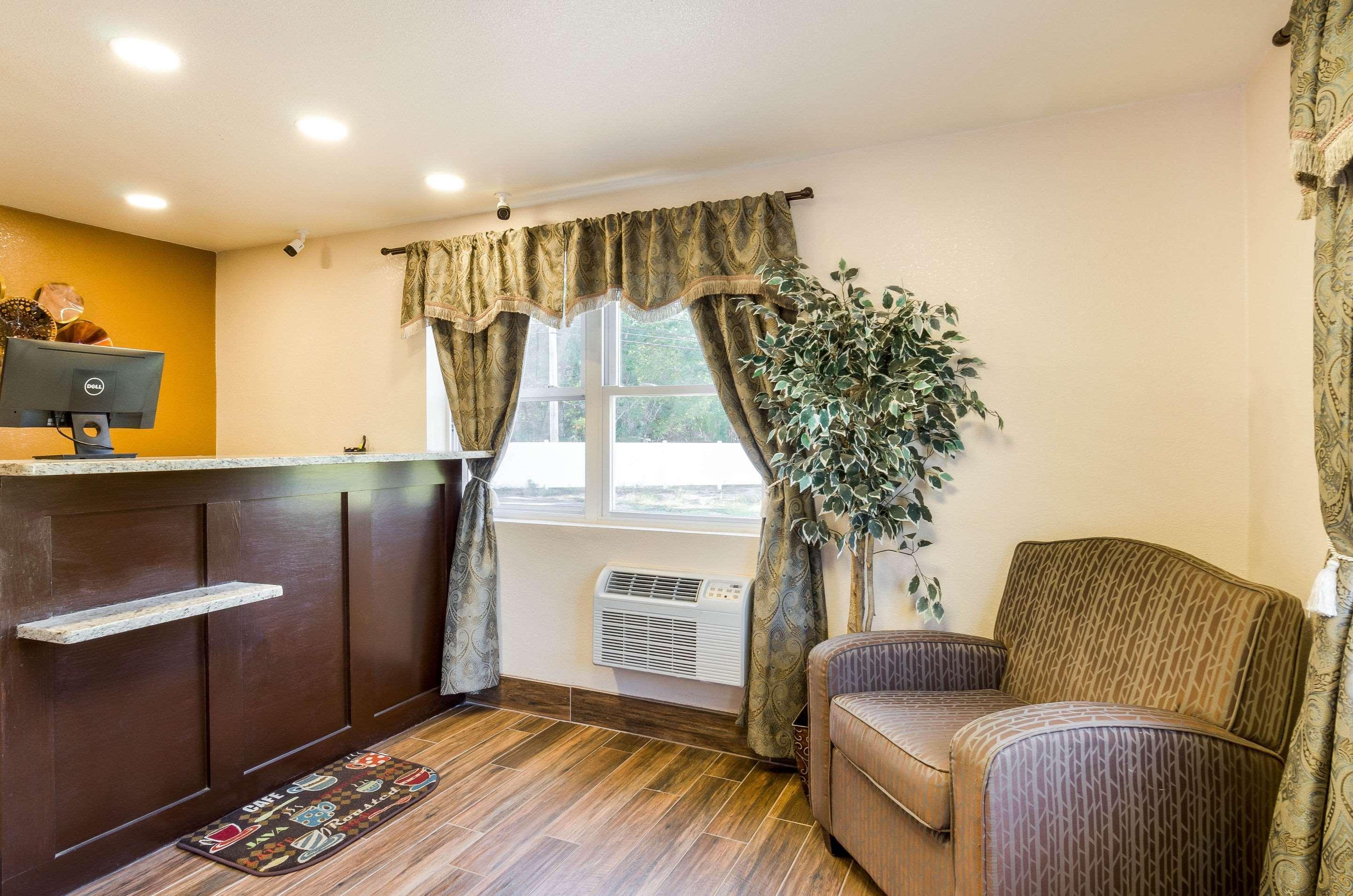 Rodeway Inn Middleboro-Plymouth Ngoại thất bức ảnh