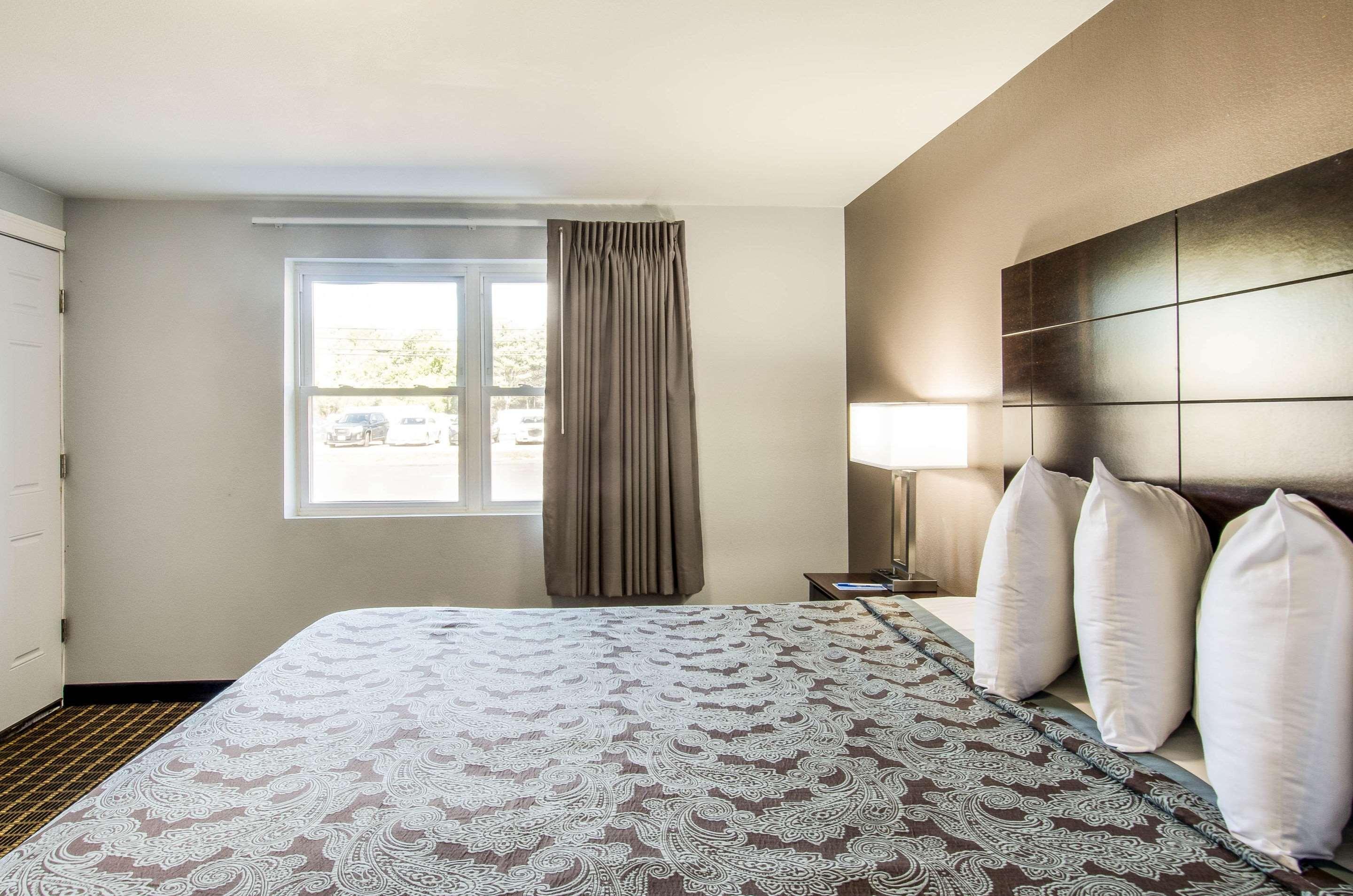 Rodeway Inn Middleboro-Plymouth Ngoại thất bức ảnh